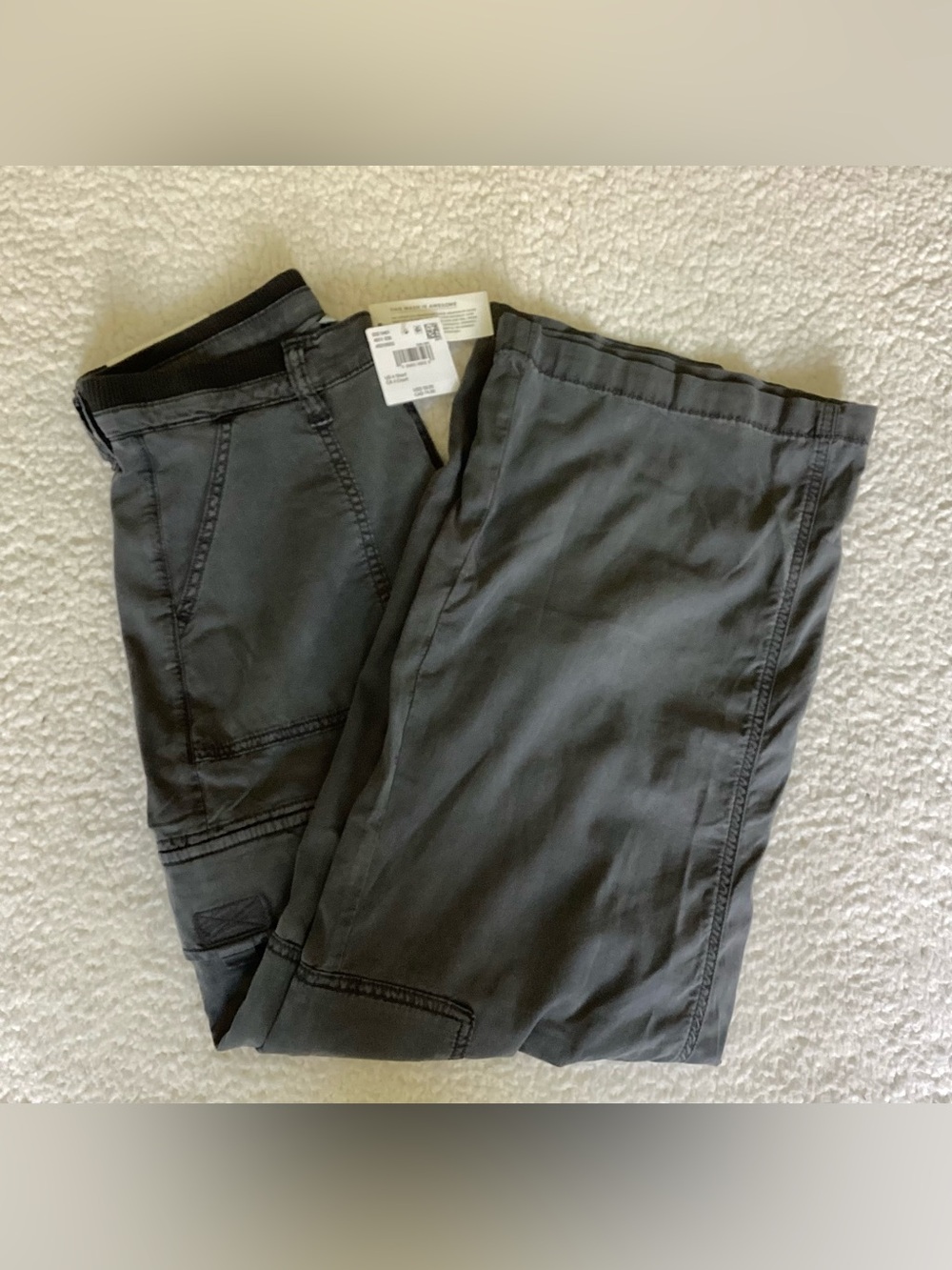 American Eagle NWT Cargo Baggy Wide Leg Pants Gray Y2K Utility Sz 4 Short